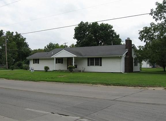 3rd image of 2307 N Joplin St