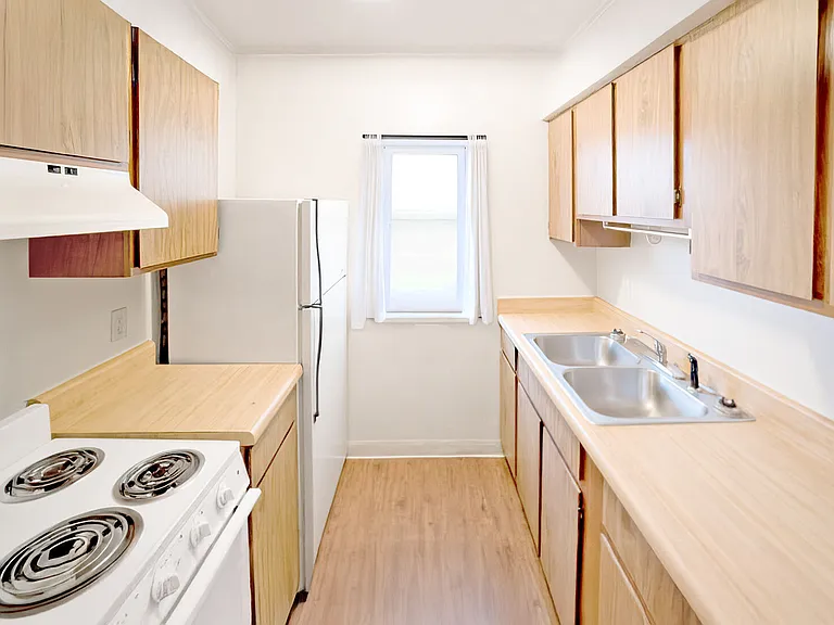 Pam Apartments — Photo 9