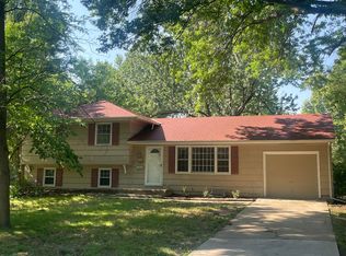 9206 W 98th Ter, Overland Park, KS 66212
