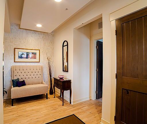 Entry w/ "Cloud" lighting