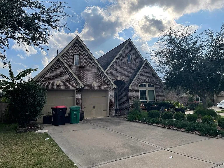 6706 Aqua Fls — Photo 2