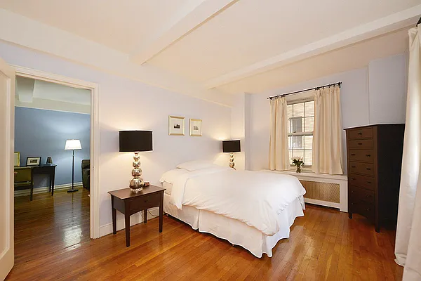 Sold by Christopher Korey | media 5
