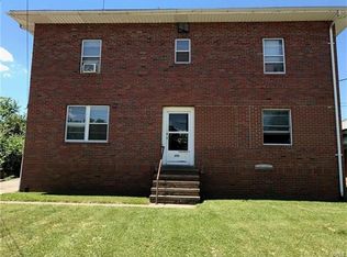 1710 Clawson St APT 4, Alton, IL 62002