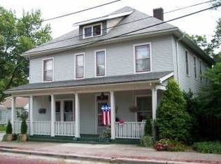 729 Alby St, Alton, IL 62002