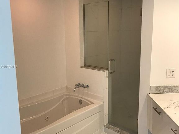 2nd image of 500 Brickell Ave APT 3801