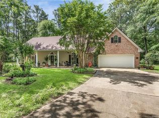 7329 Bois Darc Cir, Shreveport, LA 71107