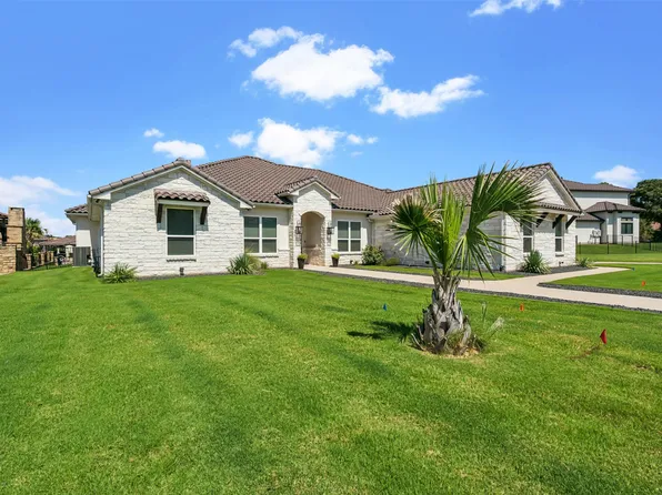 1609 Monterey Bay Ct, Granbury, TX 76048
