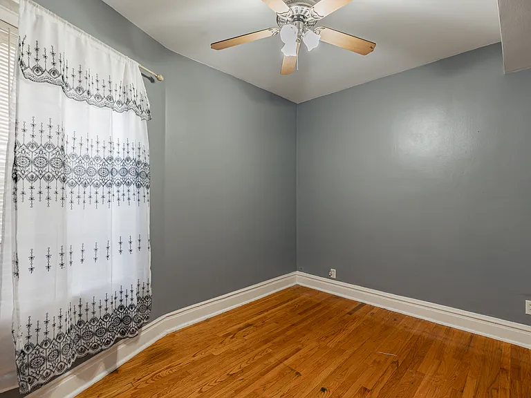 4627 N Monticello Ave #2 — Photo 16
