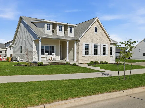 3414 Westgate Pkwy, Clive, IA 50325