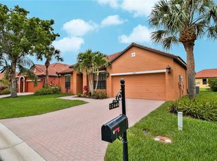 12448 Country Day Cir, Fort Myers, FL 33913