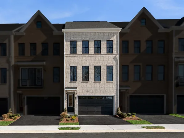 42141 Picasso Sq, Ashburn, VA 20148