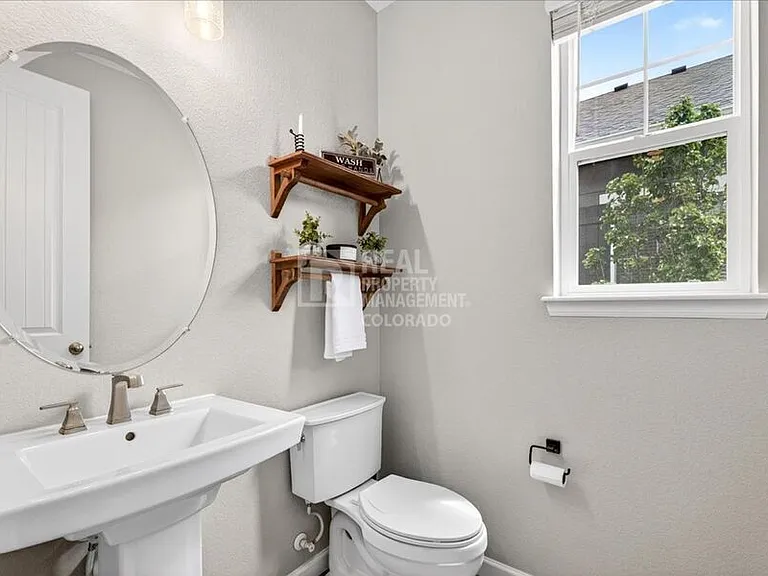 5176 Ditmars Trl — Photo 23
