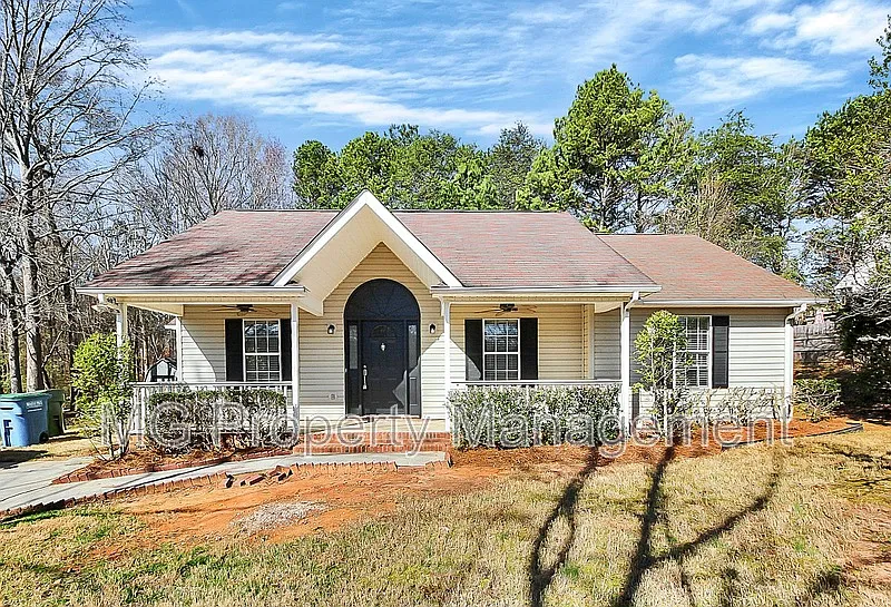 141 Brookshire Dr