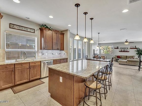 3rd image of 254 E Mead Dr
