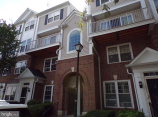 6015 Terrapin Pl UNIT 302, Alexandria, VA 22310