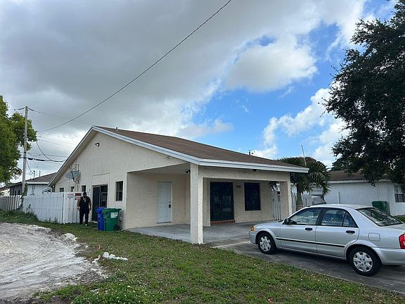 3rd image of 2461 NW 14th Street