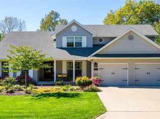 1950 W Timber Ridge Dr, Sedalia, MO 65301