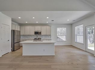 135 S Rocky Point Cir, Spring, TX 77389