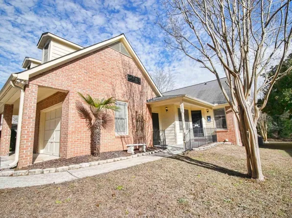 1906 Pine Lake Dr, West Columbia, SC 29169