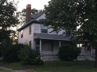 503 S 5th St, Grand Forks, ND 58201