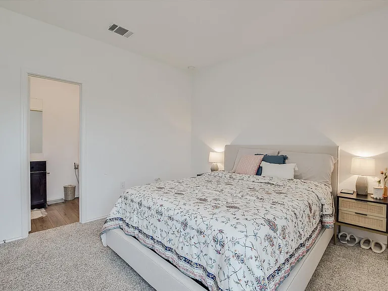 2712 Louris Ln — Photo 15