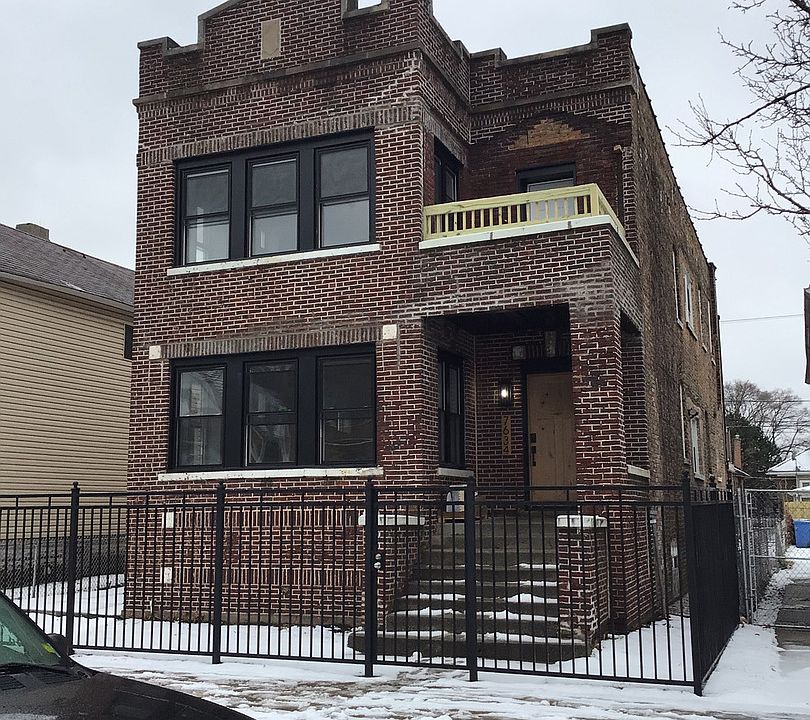 2nd image of 7634 S Saint Lawrence Ave