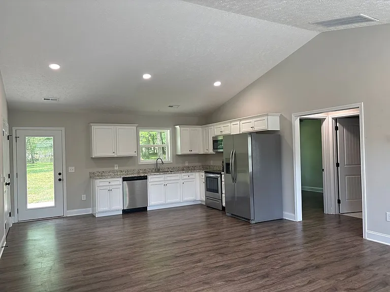 111 W End Ave — Photo 6