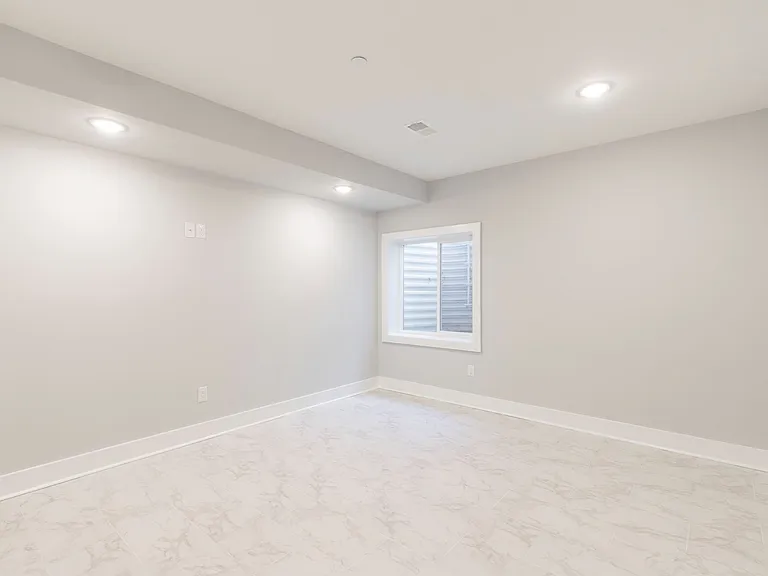 1906 E York St #1A — Photo 15