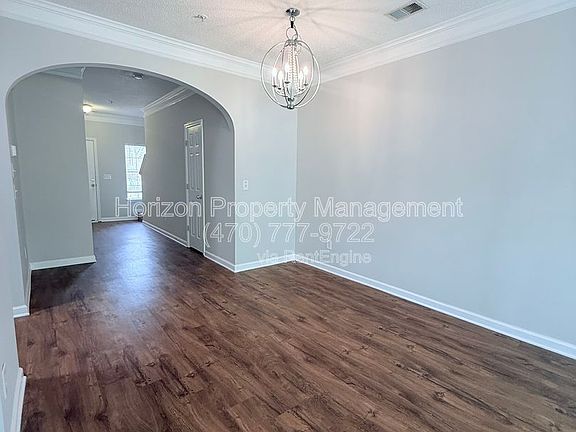 3rd image of 296 Azalea Cir