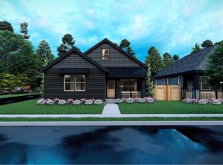 1015 E Horse Back Trl, Sisters, OR 97759