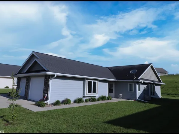 1310 E 22nd St, Atlantic, IA 50022