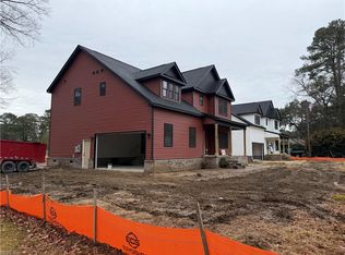 3130 Sterling Point Dr, Portsmouth, VA 23703