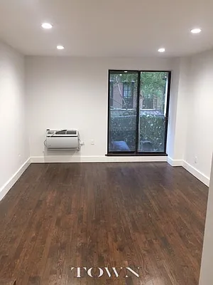 Rented by Town Residential | media 2