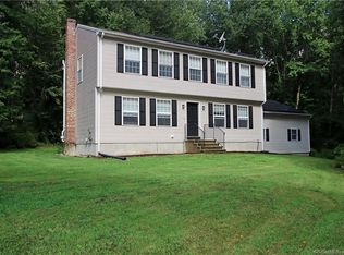 160 Highland View Dr, South Windham, CT 06266
