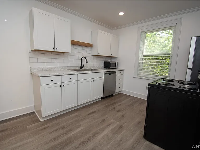 86 Scott St — Photo 10