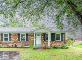1419 Fisher Ln, Mount Washington, KY