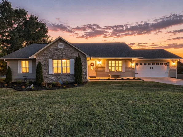 3190 Shaconage Trl, Sevierville, TN 37876