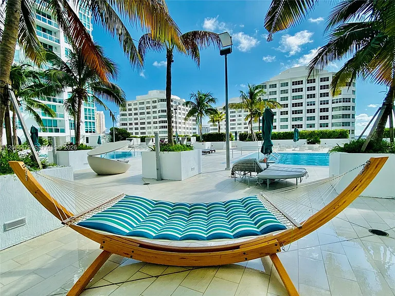 950 Brickell Bay Dr #3709 — Photo 64