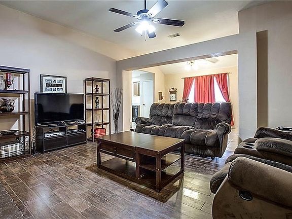 2nd image of 209 Lake Wichita Dr