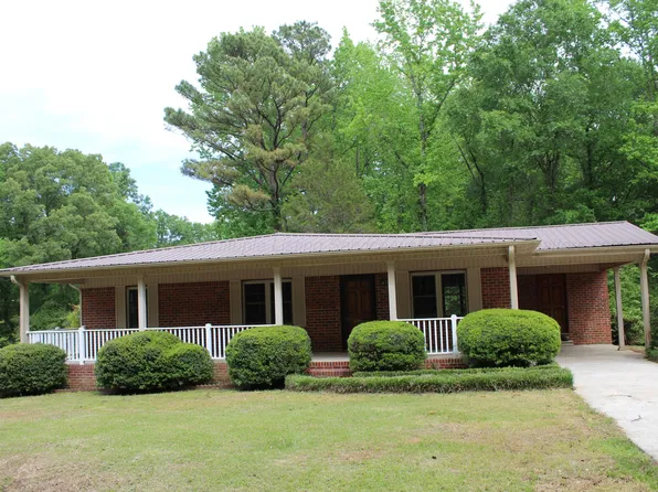 115 Elm St N, Guin, AL 35563