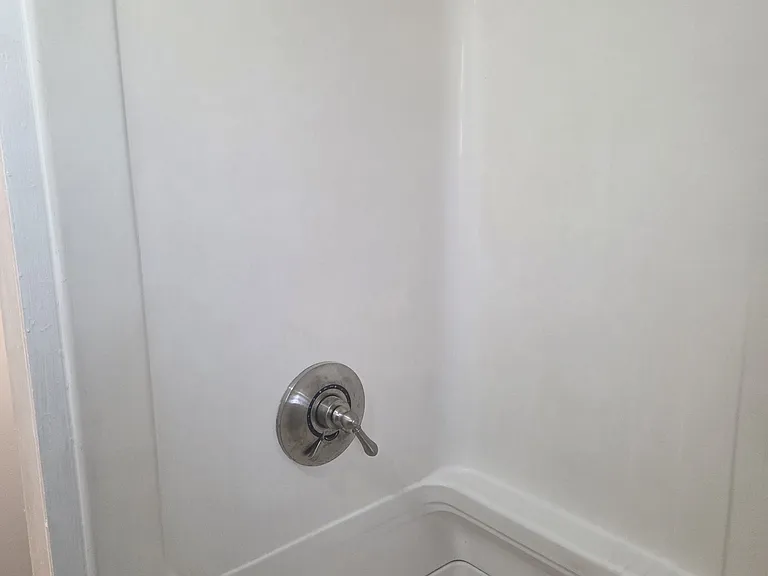 60 Vinton St #3A — Photo 14
