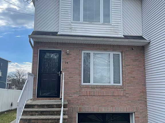 2nd image of 94 Greaves Ave #1