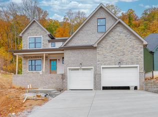 9817 Trestle Cir, Ooltewah, TN 37363