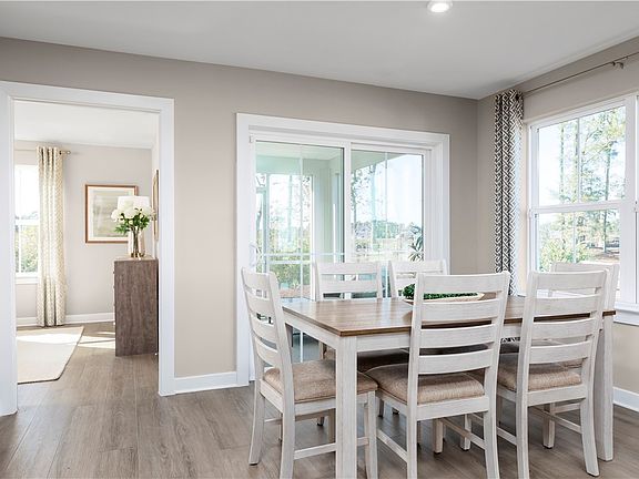 4th image of 6002 Wellington Ct