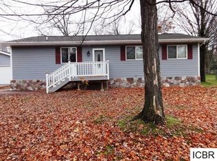 2005 Fraser Dr, Grand Rapids, MN 55744