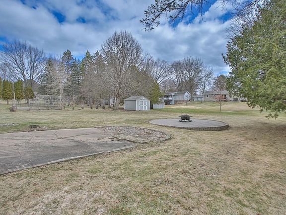 5th image of 401 LISBETH ROAD