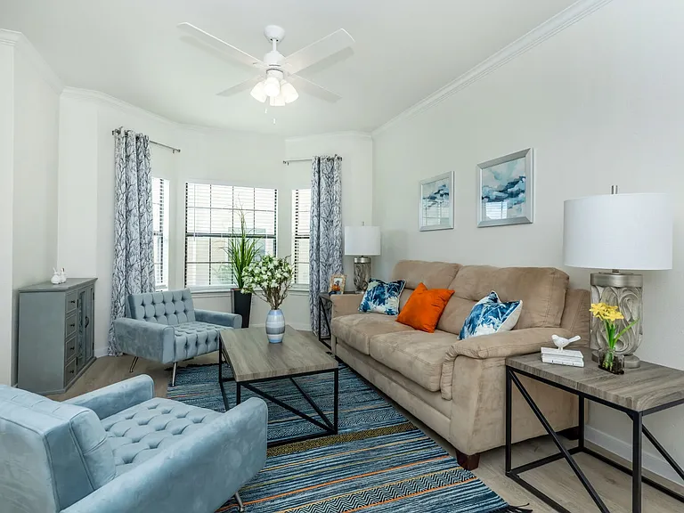Gulf Breeze — Photo 8