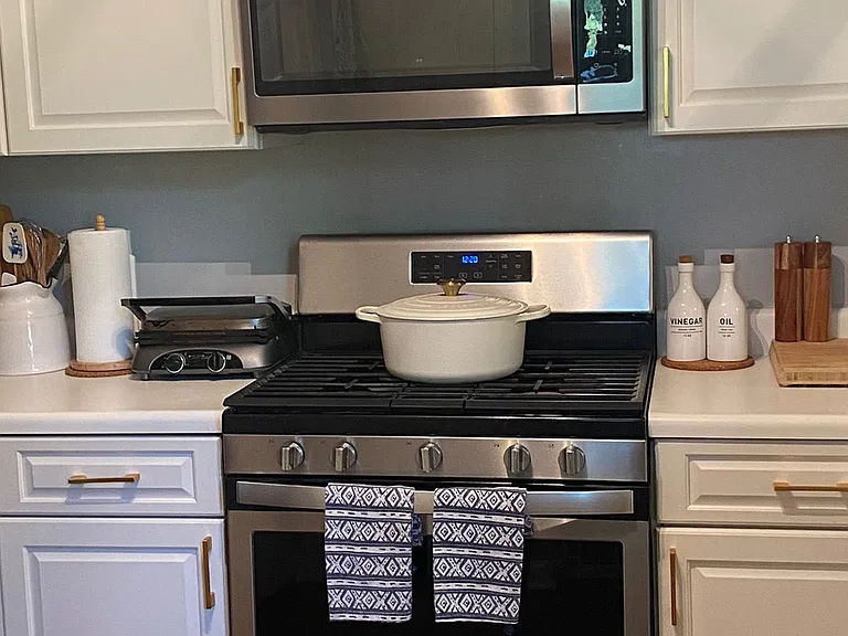 220 Renaissance Pkwy NE #1312 — Photo 15