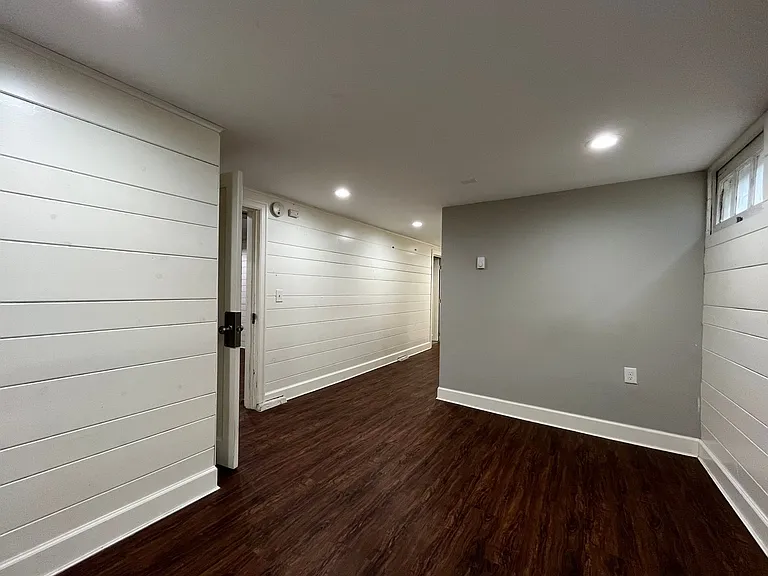 1723 NE 60th Ave — Photo 47