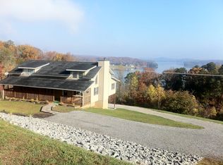 3440 Rest Camp Rd, Lenoir City, TN 37772